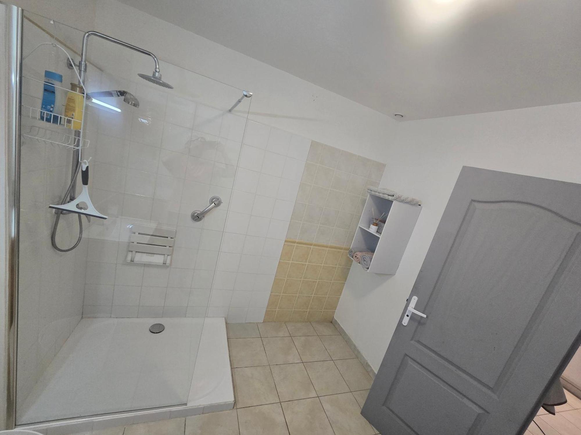 Superbe Appartement Lamalou-les-Bains Exterior photo